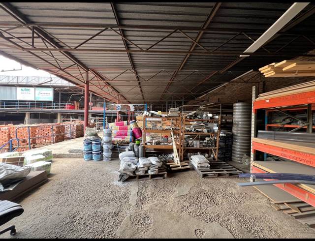 2,676M² WAREHOUSE FOR SALE IN STRIJDOMPARK